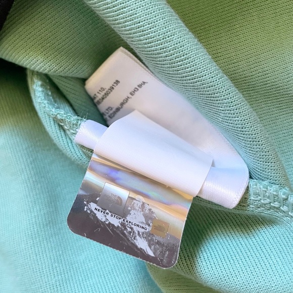 The North Face Men’s TNF Tech Crew In Wasabi - Picture 7 of 8